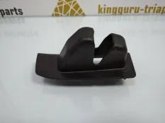 Кожух замка багажника BMW X7 2019-2022 7481108 G07, правый