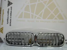 Решетка радиатора BMW 5 2020-2022 9464219 G30 РЕСТАЙЛИНГ