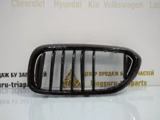 Решетка радиатора BMW 5 2017-2019 51137383519 G30 ДО РЕСТАЙЛИНГ, левая