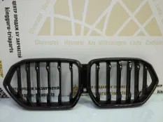 Решетка радиатора BMW X6 2019-2022 51138494884 G06