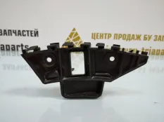 Кронштейн бампера Volkswagen Jetta 2010-2015 5C6807184 6 162 ДО РЕСТАЙЛИНГ, передний правый