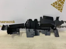 Дефлектор радиатора MINI COUNTRYMAN 2012 51749807049 R60 N16B16A, левый