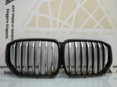 Решетка радиатора BMW X5 2019-2023 7454887 G05