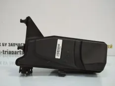 Резонатор воздушного фильтра BMW X5 2019-2023 13718575040 G05