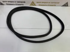 Уплотнитель крышки багажника MINI COUNTRYMAN 2012 51769806024 R60 N16B16A