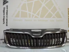 Решетка радиатора Skoda Rapid 2012-2017 5JA853668 1 NH3 ДО РЕСТАЙЛИНГ