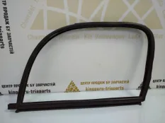 Уплотнитель стекла двери Fiat DUCATO 2015 1340465080 290 F1AE0481N, передний левый