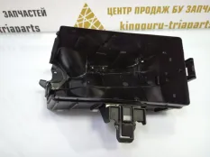 Корпус блока предохранителей нижний часть Volkswagen Tiguan 2016-2020 5Q0907361G 2 AD1 ДО РЕСТАЙЛИНГ