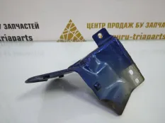 Кронштейн крыла Skoda Rapid 2020-2022 60U821142 2 NK6, передний правый