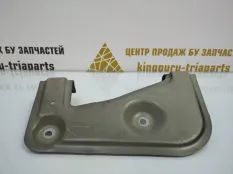 Кронштейн крыла BMW X7 2019-2022 41007492369 G07, передний левый