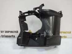 Кронштейн противотуманной фары BMW 3 2015-2020 51117386361 F30 РЕСТАЙЛИНГ, левый