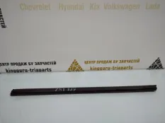 Уплотнитель стекла внутренний BMW X3 2008 51333330184 E83 РЕСТАЙЛИНГ 30D M57, передний правый