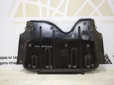 Защита двигателя Renault Sandero Stepway 2013-2018 758906740R 2 5S_ ДО РЕСТАЙЛИНГ