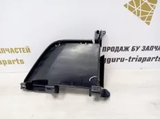 Дефлектор радиатора Renault Logan 2014-2018 628119319R 2 L8 ДО РЕСТАЙЛИНГ, правый