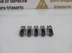 Коромысло клапана двигателя Volkswagen Tiguan 2016-2020 06E109417P 2 AD1 ДО РЕСТАЙЛИНГ