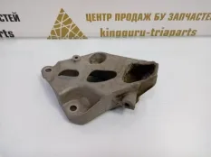 Кронштейн двигателя BMW 3 2017 22116859415 F30 РЕСТАЙЛИНГ B48B20, левый