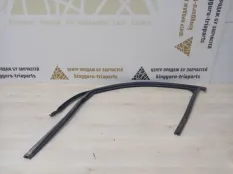 Уплотнитель стекла двери BMW 3 2017 51337414531 F30 РЕСТАЙЛИНГ B48B20, передний левый