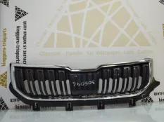Решетка радиатора Skoda Karoq 2017-2021 57A853653B 1 NU7 ДО РЕСТАЙЛИНГ