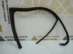 Уплотнитель стекла двери Skoda Rapid 2012-2017 5JA839431H 1 NH3 ДО РЕСТАЙЛИНГ, задний левый