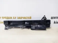 Кронштейн порога BMW 3 2017 51777256917 F30 РЕСТАЙЛИНГ B48B20, левый