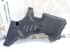 Защита днища бака BMW M5 2017-2020 51758060096 F90 ДО РЕСТАЙЛИНГ, правая