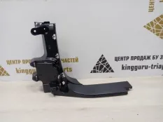 Кронштейн заднего бампера BMW X5 2013-2018 51128054019 F15 M-PACK, левый