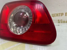 Фонарь внутренний Volkswagen Passat 2005-2010 3C9945093 B6 3C2, левый