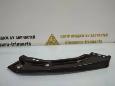 Кронштейн фары Skoda Rapid 2020-2022 60U805932A 2 NK6, правый