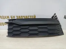 Решетка бампера Skoda Rapid 2017-2020 5JA807368A 1 NH3 РЕСТАЙЛИНГ, передняя правая