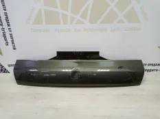 Накладка крышки багажника BMW X6 2019-2022 51139881847 G06