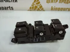 Блок управления стеклоподъемниками Hyundai Tucson 2019 93570D3600 3 TL РЕСТАЙЛИНГ 1.6 G4FD, передний левый