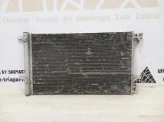 Радиатор кондиционера Opel Astra 2009-2012 13377763 J P10 5D ДО РЕСТАЙЛИНГ