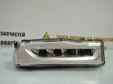 Фара противотуманная BMW X5 2019-2023 63177406366 G05, правая