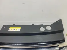 Решетка радиатора Volkswagen Tiguan 2020-2022 5NA853653N 2 AD1 РЕСТАЙЛИНГ