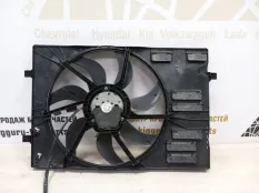 Вентилятор охлаждения в сборе Skoda Octavia 2013-2017 5Q0121203DC A7 5E3 ДО РЕСТАЙЛИНГ