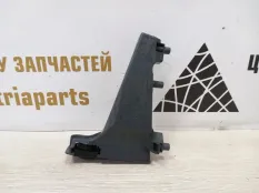 Кронштейн жалюзей воздуховода BMW 5 2017-2019 1126420XX G30 ДО РЕСТАЙЛИНГ, левый
