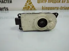 Моторчик жалюзей BMW X5 2019-2023 9464870 G05