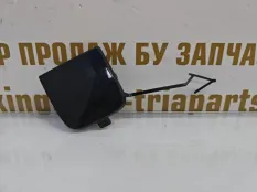 Заглушка буксировочного крюка Volkswagen Touareg 2014-2018 7P6807450C 2 7P5 РЕСТАЙЛИНГ, задняя правая