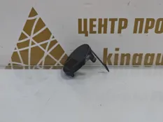 Заглушка буксировочного крюка Volkswagen Golf 2008-2012 5K0807241E 6 5K1, передняя