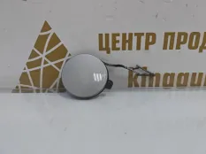 Заглушка буксировочного крюка Volkswagen Tiguan 2016-2020 5NA807241 2 AD1 ДО РЕСТАЙЛИНГ, передняя