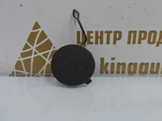 Заглушка буксировочного крюка Volkswagen Touareg 2010-2014 7P6807449 2 7P5 ДО РЕСТАЙЛИНГ, задняя