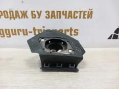 Кронштейн форсунки омывателя Volkswagen Tiguan 2011-2017 5N0807942C 1 5N1 РЕСТАЙЛИНГ, правый