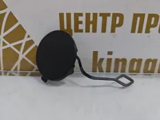 Заглушка буксировочного крюка Volkswagen Touareg 2010-2014 7P6807186 2 7P5 ДО РЕСТАЙЛИНГ, передняя правая