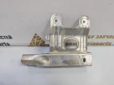 Кронштейн усилителя бампера BMW 3 2011-2016 51117266194 F30 ДО РЕСТАЙЛИНГ, передний правый