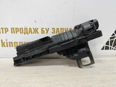 Кронштейн радиатора BMW X3 2006-2010 17117530254 E83 РЕСТАЙЛИНГ