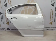 Дверь Skoda Octavia 2008-2013 1Z5833056 A5, задняя правая