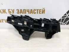 Кронштейн бампера Volkswagen Passat 2014-2019 3G5807483A B8 R-LINE, задний левый