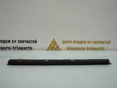 Уплотнитель стекла внутренний BMW X3 2010 51227205736 F25 2.0 N47D20, задний правый