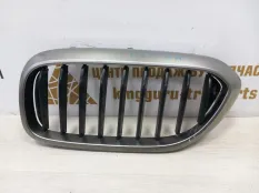 Решетка радиатора BMW 5 2017-2019 51137383519 G30 ДО РЕСТАЙЛИНГ, левая
