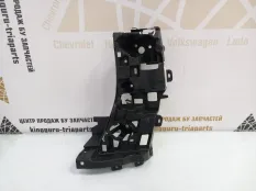 Кронштейн бампера BMW X7 2019-2022 51128069902 G07 M-PACK, задний правый